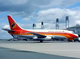 Un Boeing 707-200 de la TAAG Angola Airlines similaire à celui impliqué dans l'accident.