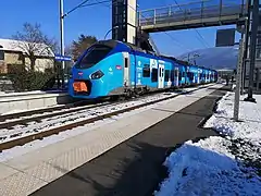 Un Z31500 en livrée TER Auvergne-Rhône-Alpes assurant la relation Évian - Bellegarde.