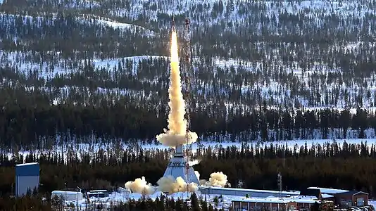 lancement d'une fusée-sonde VSB-30
