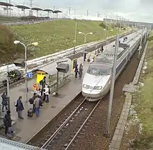 Rame TGV Sud-Est entrant en gare de Calais - Fréthun.