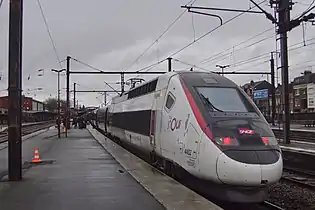 TGV inOui (rame POS 4402).