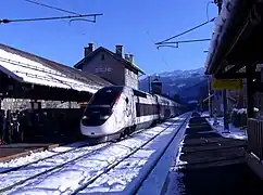 TGV Bourg-Saint-Maurice - Paris en hiver.