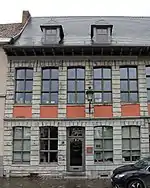 Les façades, les charpentes et les toitures de l'immeuble sis quai Notre-Dame n°12/13 à Tournai
