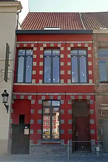 Les façades, les charpentes et les toitures de l'immeuble sis quai des Poissonsceaux, n°8