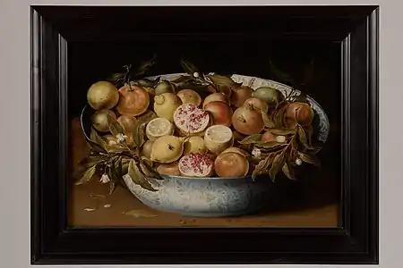 Citrons, grenades et branches de citronnier dans une coupe en porcelaine de Chine, Avignon, Musée Calvet