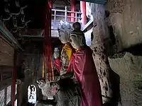 Triade Avalokiteshvara dans la 9e grotte