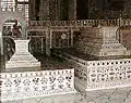 Cénotaphes de Shâh Jahân et de Mumtaz Mahal.