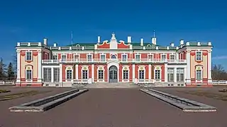 Le château de Kadriorg, façade est.