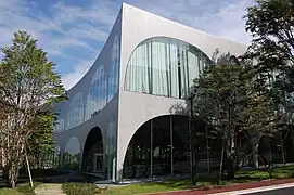 Bibliothèque de l'Université des beaux-arts de Tama (2007, Tokyo).