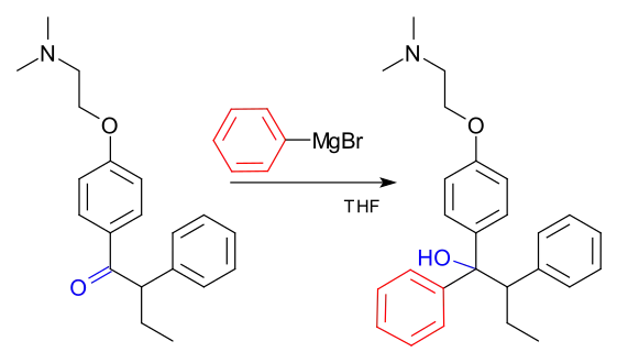 Étape de la synthèse du tamoxifène impliquant le bromure de phénylmagnésium, un réactif de Grignard.