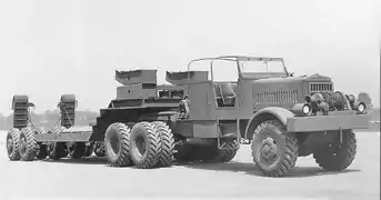 Véhicule de transport de tanks Dart T13 (1942).