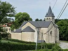 L'église Saint-Pierre de Tardes.