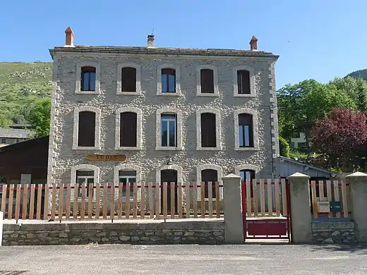 L'école communale.