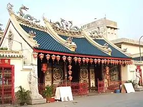 Le temple en 2007, avant l'incendie de 2019.