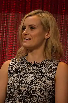 Piper Chapman est interprétée par l'actrice Taylor Schilling.