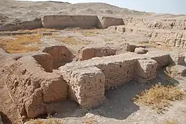 Ruines d'une construction du règne de Naram-Sîn à Tell Brak.