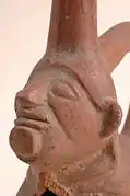 Figurine d'argile de la culture mochica avec labret.