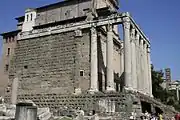 Temple d'Antonin et Faustine.