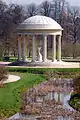 Temple de l'Amour au Petit Trianon, parc de Versailles.