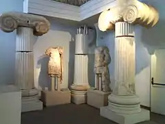 Éléments restaurés du temple d'Aphrodite à Thessalonique.