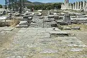 Rampe d'accès et soubassement du temple d'Asclépios.