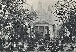 Cimetière provisoire sur la place de Trois Croix.