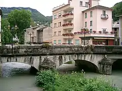 Pont sur l'Albarine à Tenay.