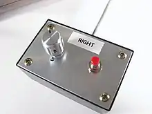 Manette de jeu vidéo en métal, avec un bouton de contrôle rotatif et un bouton