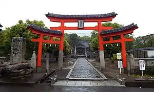 Triple Torii