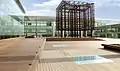 Nouveau terminal de l'aéroport El Prat et sa terrasse en Bois composite Silvadec.