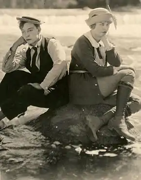 Avec Buster Keaton, dans Malec aéronaute (1923)