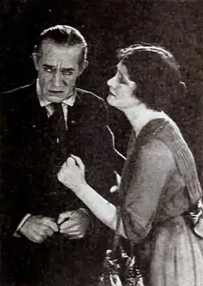 Description de l'image The Invisible Power (1921) - 1.jpg.