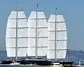 Le Maltese Falcon sous voiles DynaRig.