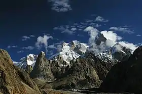 Vue de l'Ogre, au centre.