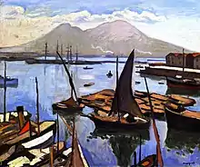 Peinture montrant des barques et des voiliers sur l'eau, avec au fond deux mamelons montagneux