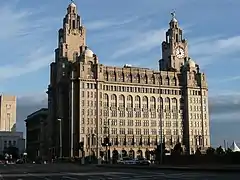 Le Royal Liver Building.