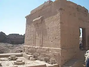 Temple de la naissance d'Isis.