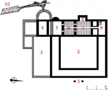 Dessin en noir et blanc représentant le plan de thermes antiques.