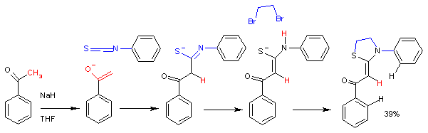 Réaction de l'énolate d'acétophénone avec l'isothiocyanate de phényle. Dans cette synthèse , le produit de réaction ultime est une thiazolidine. C'est beau hein ?...