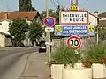 Entrée de Thierville-sur-Meuse.