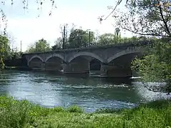 ThoraiseDeuxième pont sur le Doubs