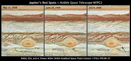 Ovale BA (en bas), Grande tache rouge (en haut) et « Baby Red Spot » (au milieu) en juin 2008.