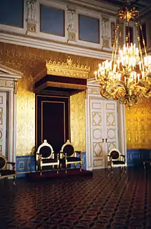 Salle du trône.