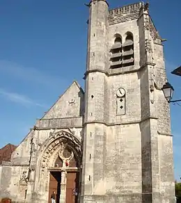 Église Saint-Julien XVe siècle et début XVIe siècle.