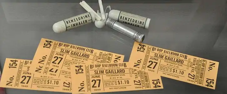 Inhalateurs de Benzedrine (pour le film Sur la route de Walter Salles, 2012).