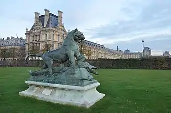 Auguste Cain, Tigre terrassant un crocodile, jardin des Tuileries.