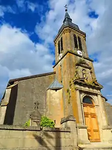 L'église Saint-Saintin.