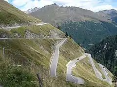 Épingle à cheveux du côté italien.