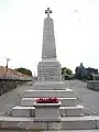 Le monument aux morts.