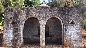 Ancienne Fontaine de femmes au village Cheurfa,  Cne. Taourirt-Ighil, Béjaia